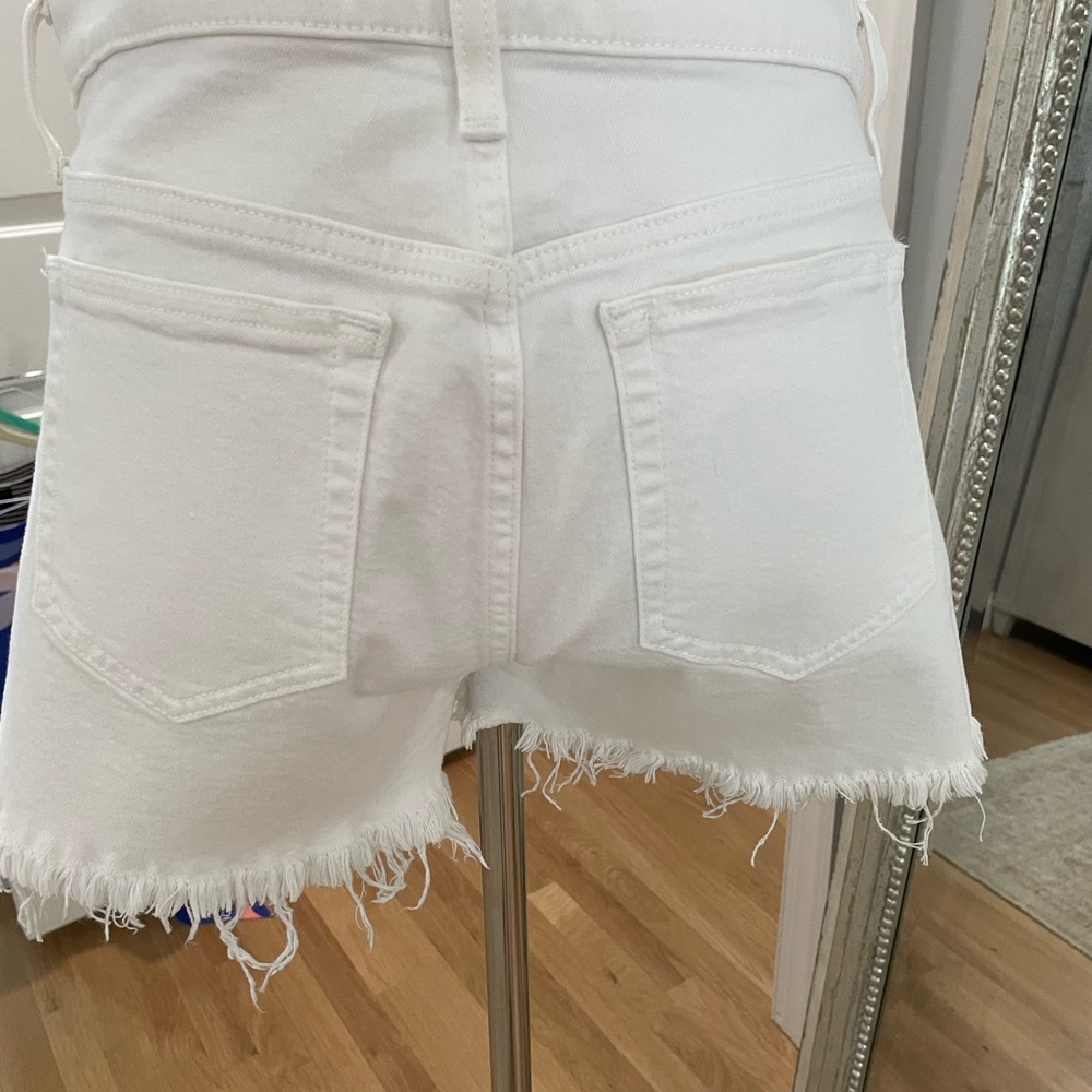 Joe’s Women’s White Denim Shorts - Picture 2 of 7